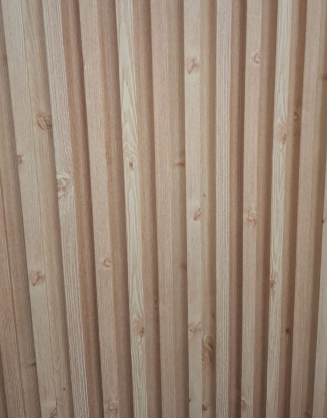 Panel decorativo de pared PVC | Color Haya catedral